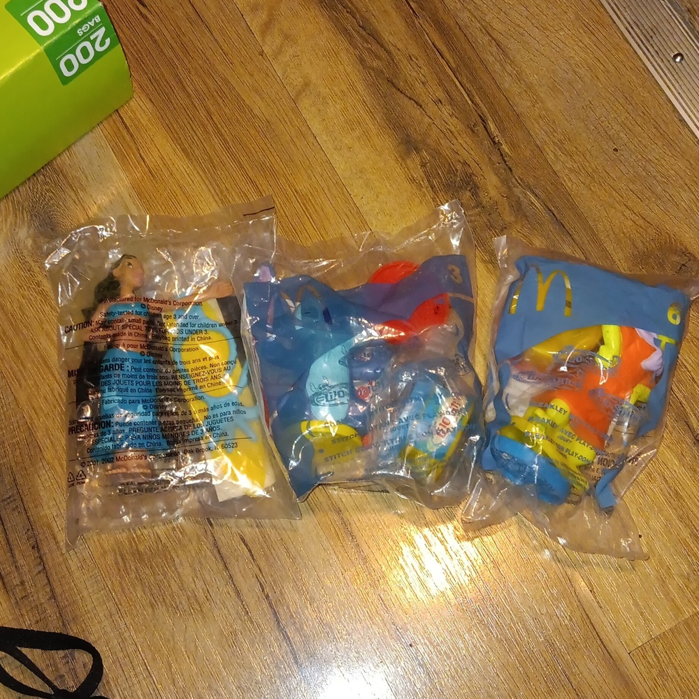 Vintage Lilo And Stitch toys 2004